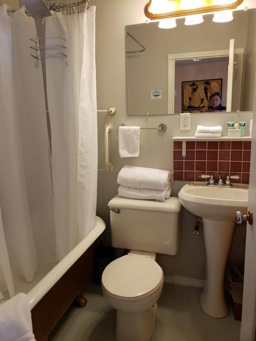 Reno Motel Салмо Экстерьер фото